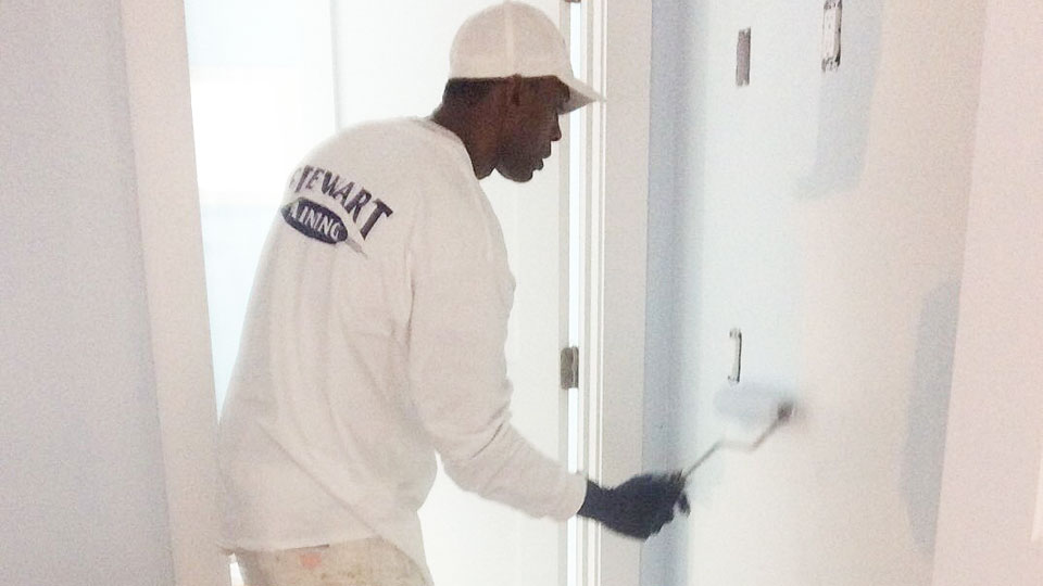 Professional painting interior residence